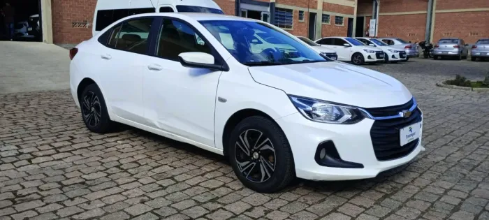 Chevrolet Onix Plus LT 1.0 12V TB Flex Mec. 4P 2024