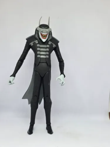DC DIRECT CORINGA BATMAN QUE RI SÉRIE ANIMADA