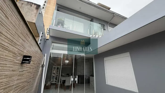 Casa residencial/Comercial no bairro Abraão- Florianópolis SC