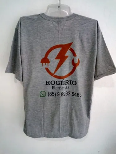 Sua logo na camisa