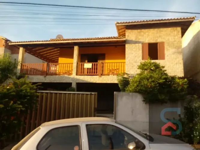 Casa no condomínio Cisne Branco