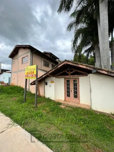 Casa com 8 dormitórios para alugar, 481 m² por R$ 12.000,00/mês - Salto de São José - Salt