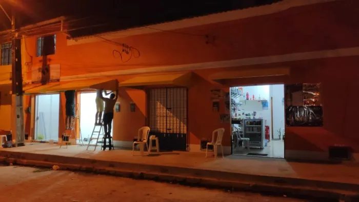 Toldos de Policarbonato e lona, Cobertas e Pergolatos