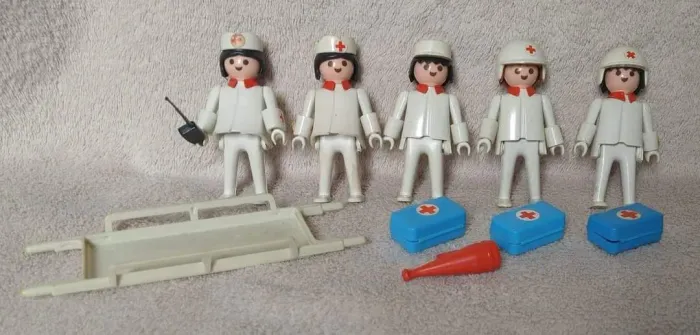 Kit Playmobil Trol Anos 70 Saúde