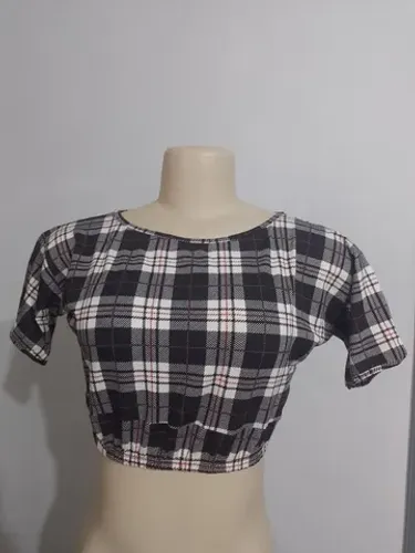 Blusa feminina cropped xadrez - tamanho P
