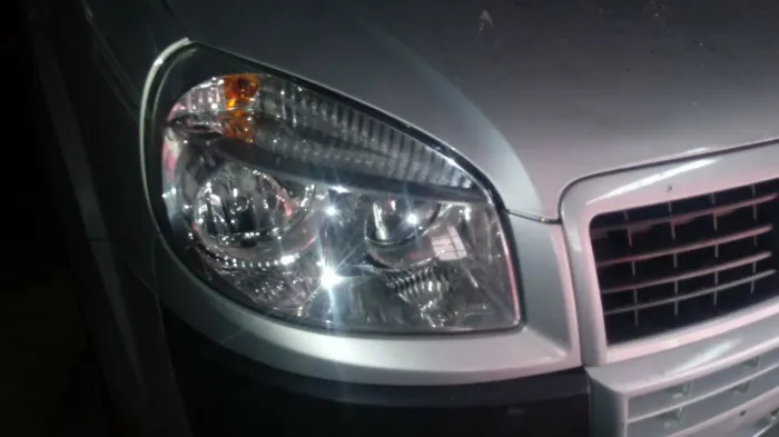 Farol LD Fiat Doblo 2011....