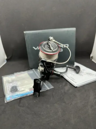 Molinete Shimano Vanford 4000XG