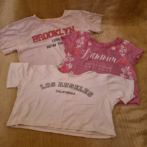 lote com 3 cropped de algodão