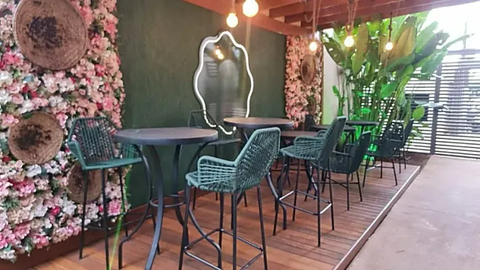 Cafeteria e Confeitaria à Venda