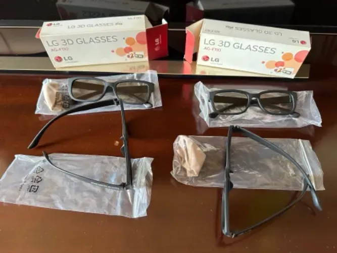 Óculos de Cinema 3D Originais LG AG-F110 2 pares