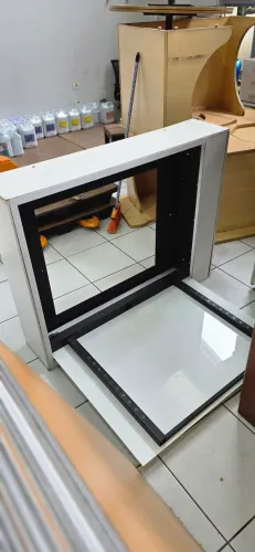 Lift Flap Elevador Suporte de Teto Embutido Motorizado para TVs até 42" Projetelas SEM USO