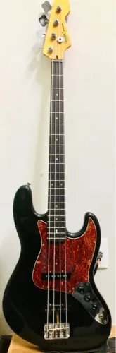Baixo Jazz Bass com Captação  Fender de Luthier