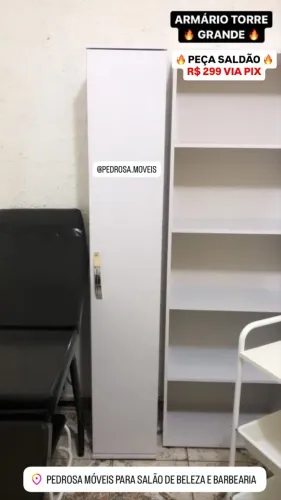 Armário torre com divisória