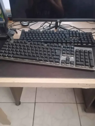 Teclado Gamer RGB