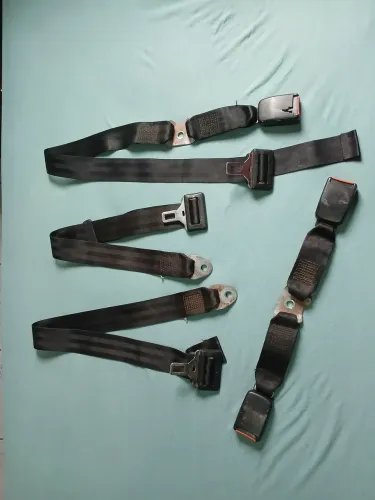 Kit cintos de segurança traseiros