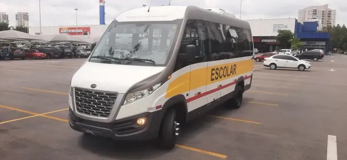 VOLARE CINCO ESCOLAR 24L 2018