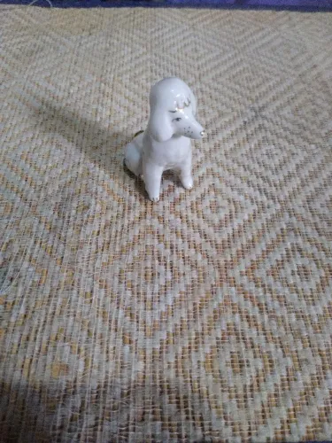 Miniaturas de cachorro porcelana