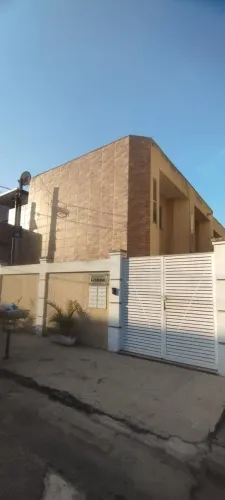 Casa de Vila em Condomínio Fechado próx DOM Atacadista em Bangu