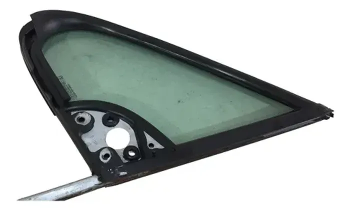 Vidro Vigia Dianteiro Direito Peugeot 307