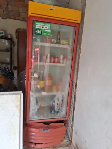 Freezer usado com defeito 