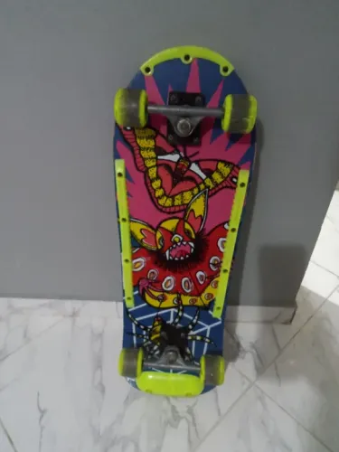 Skate anos 90 relíquia excelente estado