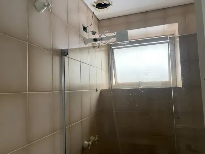 Alugo apartamento no Centro de Curitiba Mobiliado