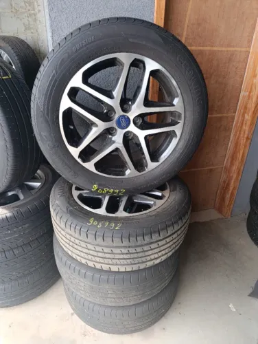 Jogo Roda Ford Fusion 2015