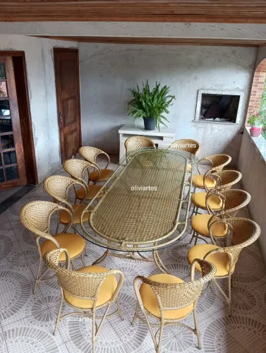 Jogo de mesa com 12 cadeiras em fibra sintética direto da fábrica 