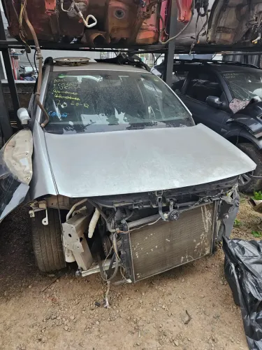 Sucata para retirada de peças Renault megane grand tour 