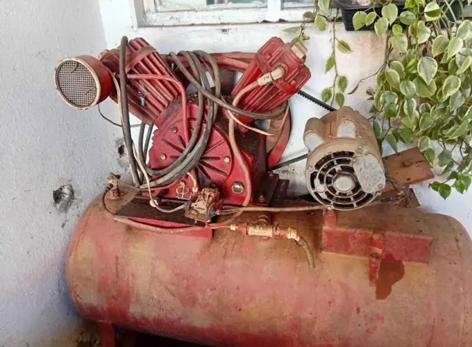 Compressor de ar para pintura, motor 3 CV, 400 litros top.