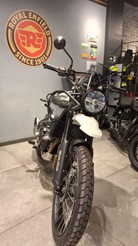 HIMALAYAN 450 KAMET WHITE - HENRIQUE