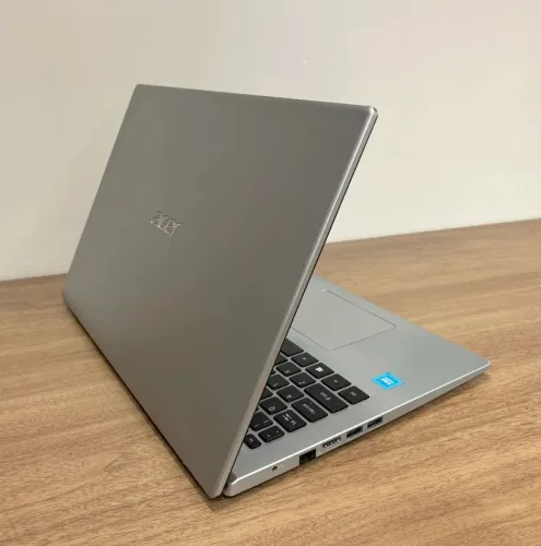 Acer aspire 3