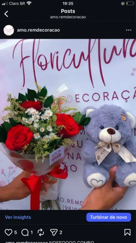 Buquê com urso , buquê romântico , combo de pelúcia e buquê , buquê de rosas vermelhas