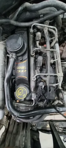 Motor Power Stroker 3.0 Troller Ranger com bico e bomba diesel 4 cilindros 2011