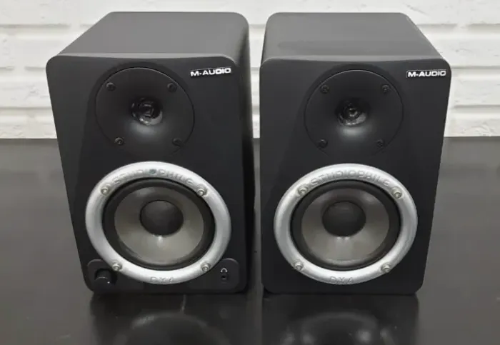 monitor m audio