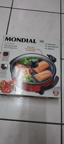 Panela elétrica Mondiiall com Tampa de Vidro.a nova na caixa
