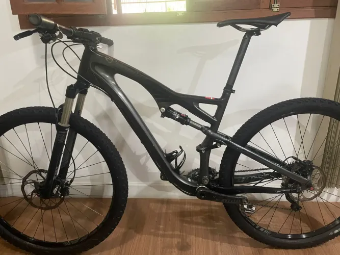 Specialized Carbon Epic Full 