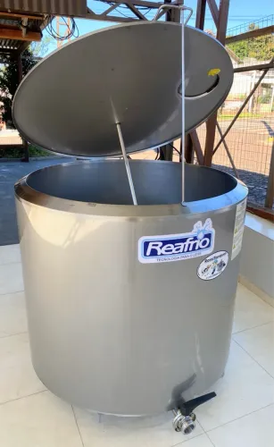 Tanque Resfriador Tina Maturação Inox 600 Litros de leite Com Garantia Misturador sovtetes