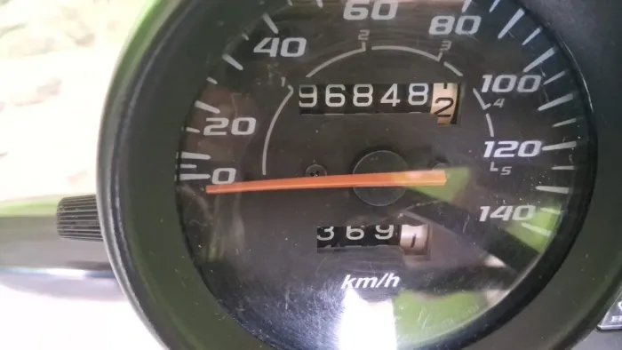 Vendo 150 ESD completa com manual