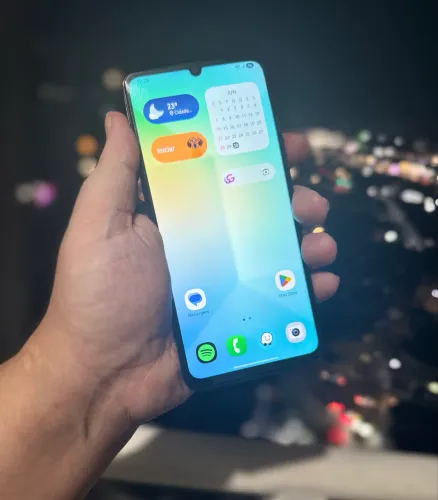 Samsung Galaxy A06