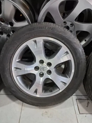 Promoção Jogo de Rodas Corolla Com Pneus( ACEITO CREDISHOP)