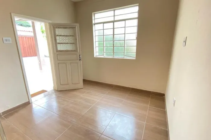 Casa à Venda - Santa Inês, 3 Quartos, 137 m2