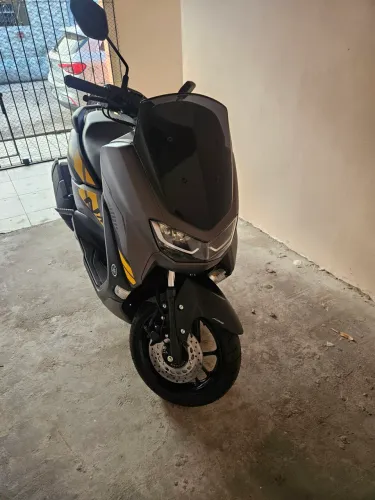 Vende- se uma nmax se 160 ano modelo  2024