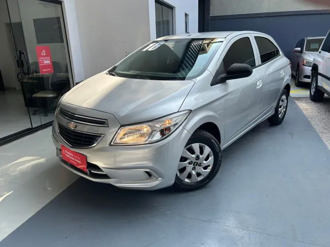 Chevrolet Onix Hatch LT 1.0 12V Flex Mec. 4P 2016