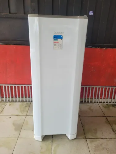 Geladeira 310lt gelo seco