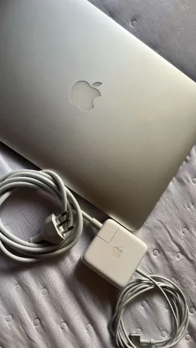 Macbook air 13