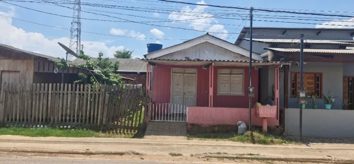 Casa à venda em Xapuri,com escritura pública