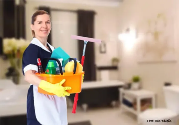 Vaga para Empregada Doméstica