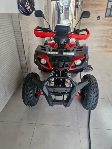 Vendo ou troco quadriciclo Tander 250cc 2024