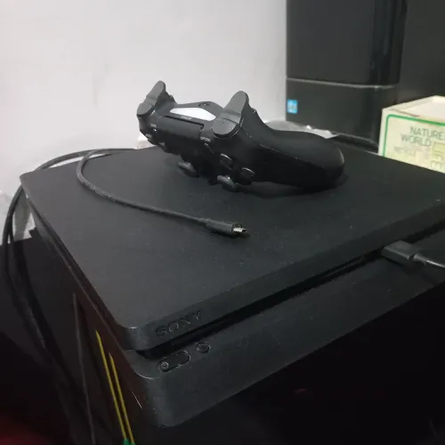 Ps4 slim usado